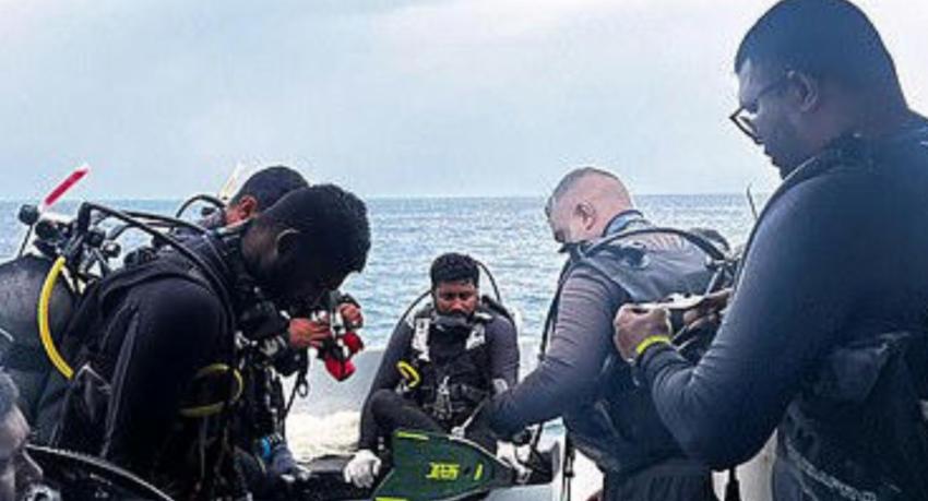 5 Italians Drown in Maldives Caves: Rescue Dives